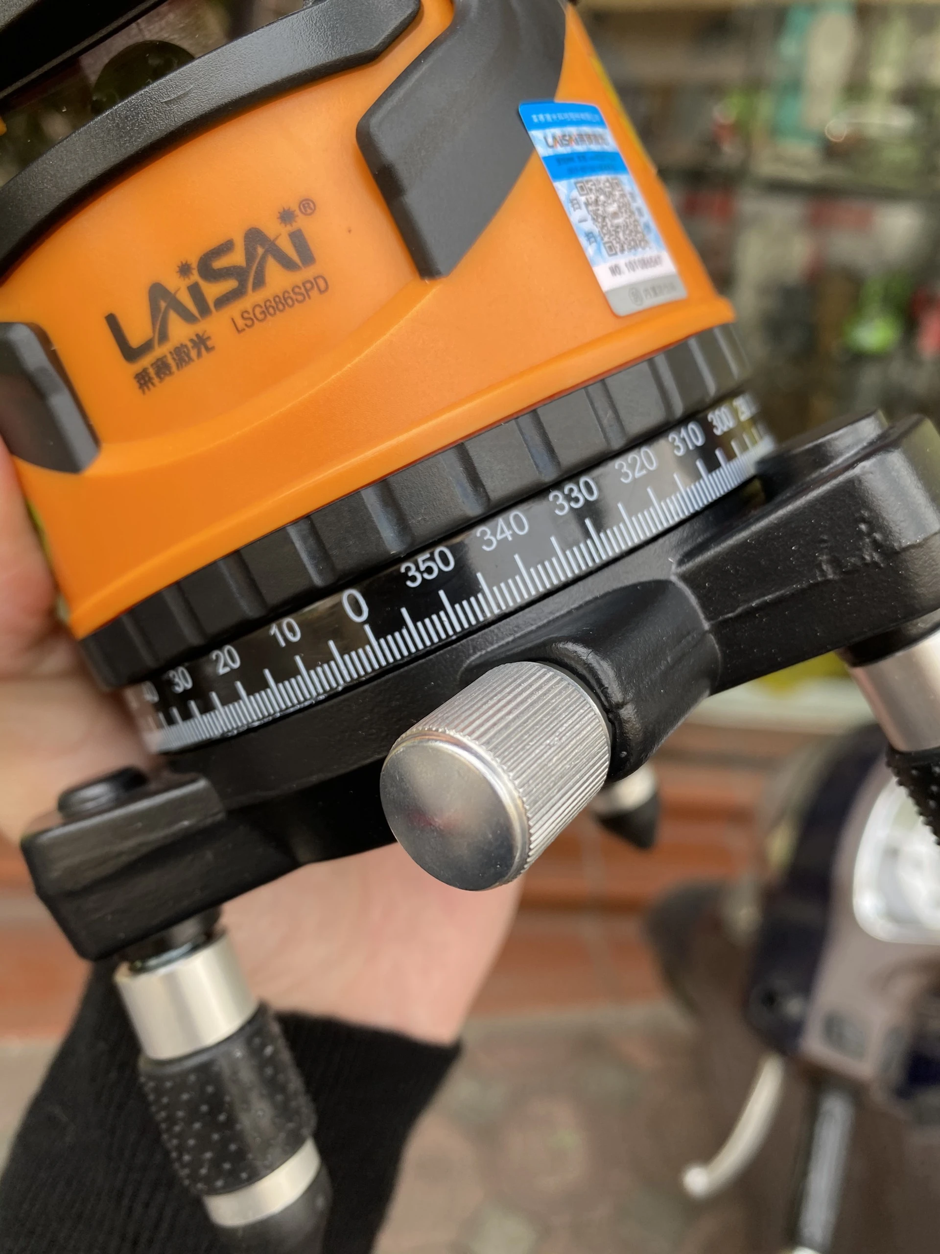 Máy cân bằng Laser Laisai LSG686SPD bóng Led siêu sáng 5 tia xanh - Tổng kho máy cân bằng Laisai chính hãng Geotes